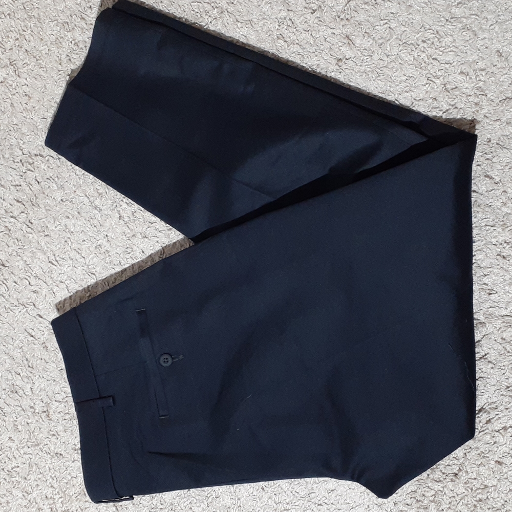 NWT Men's Haggar Perfect Fit Chino Pants - Various Sizes - Black